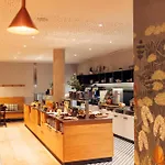 Harry's &