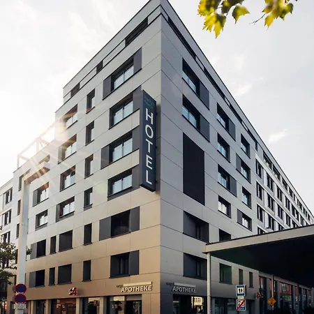 Hotel Harry's & Villach