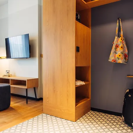 Hotel Harry's &