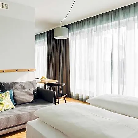 Harry's & Hotel 4*