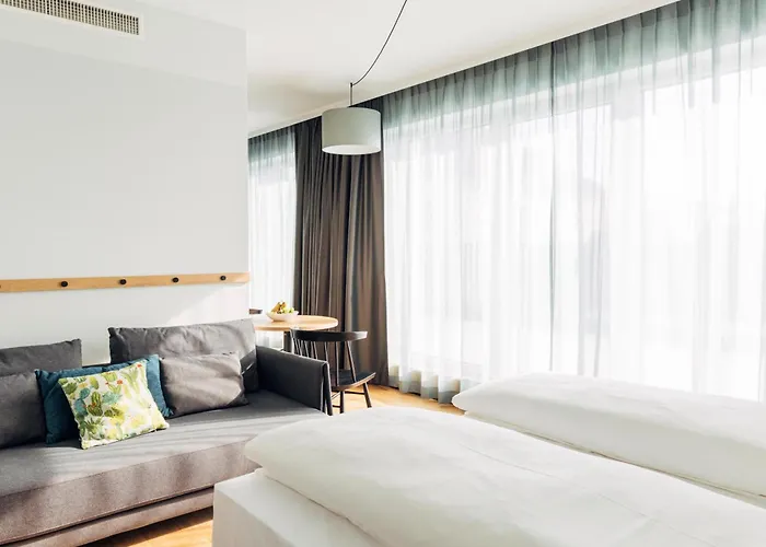 Hotell Harry's & Villach