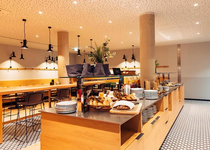 Hotel Harry's & Villach